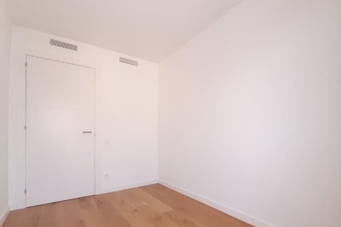 Купить квартиру в Сабадель, Испания с 4 комнаты, 88.8м², № 2974 - фото 6