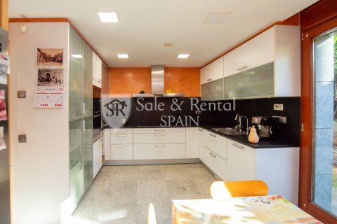 7 bedrooms house for sale in Blanes, Girona, Catalonia, Spain № 6736 - photo 11