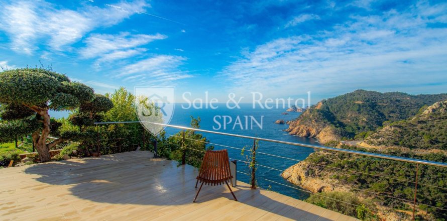 5 bedrooms house for sale in Tossa de Mar, Girona, Catalonia, Spain № 6735