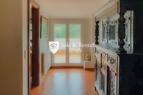 6 bedrooms house for sale in Lloret de Mar, Girona, Catalonia, Spain № 6739 - photo 30