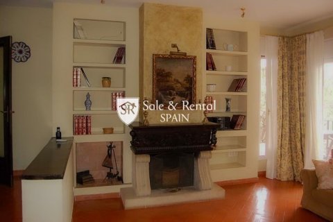 6 bedrooms house for sale in Lloret de Mar, Girona, Catalonia, Spain № 6739 - photo 11