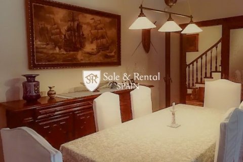 6 bedrooms house for sale in Lloret de Mar, Girona, Catalonia, Spain № 6739 - photo 7