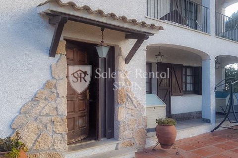 6 bedrooms house for sale in Platja D'aro, Girona, Catalonia, Spain № 6734 - photo 6