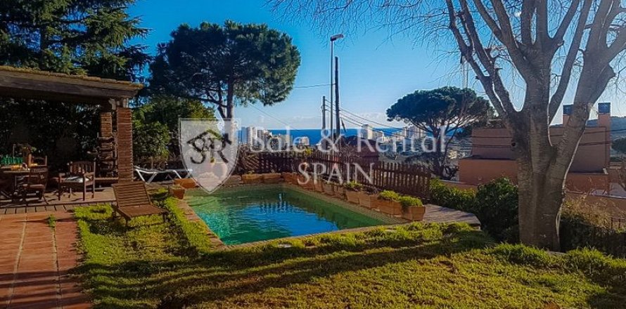 6 bedrooms house for sale in Platja D'aro, Girona, Catalonia, Spain № 6734