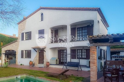 6 bedrooms house for sale in Platja D'aro, Girona, Catalonia, Spain № 6734 - photo 5