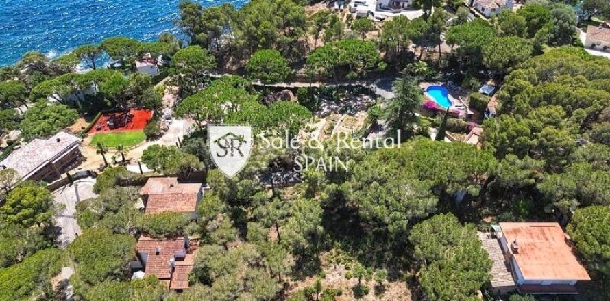 4 bedrooms house for sale in Lloret de Mar, Girona, Catalonia, Spain № 6733