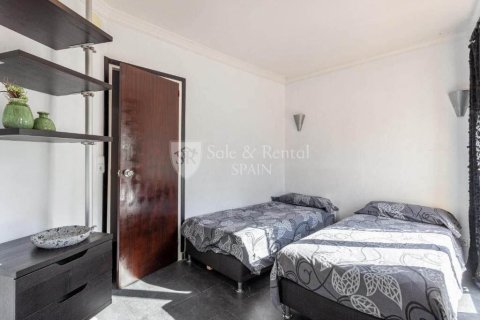 3 bedrooms apartment for sale in Lloret de Mar, Girona, Catalonia, Spain № 6737 - photo 14