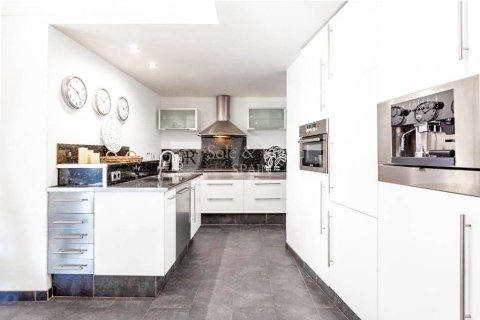 3 bedrooms apartment for sale in Lloret de Mar, Girona, Catalonia, Spain № 6737 - photo 4