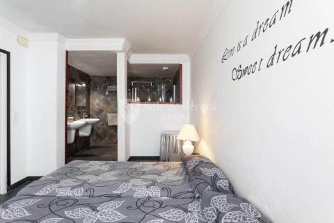 3 bedrooms apartment for sale in Lloret de Mar, Girona, Catalonia, Spain № 6737 - photo 12