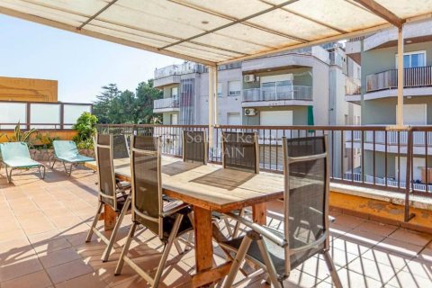 3 bedrooms apartment for sale in Lloret de Mar, Girona, Catalonia, Spain № 6737