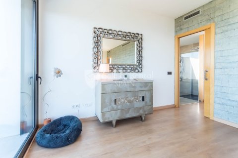 4 bedrooms house for sale in Lloret de Mar, Girona, Catalonia, Spain № 6738 - photo 30