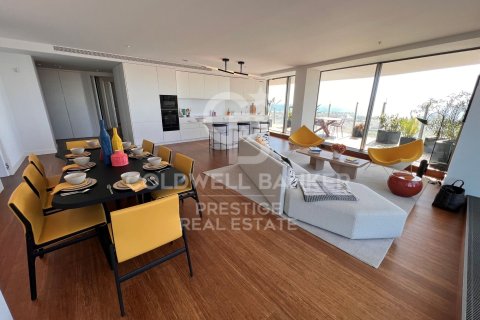 3 bedrooms apartment for sale in Barcelona, Catalonia, Spain № 5986 - photo 3