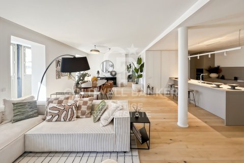 2 bedrooms penthouse for sale in Barcelona, Catalonia, Spain № 5984 - photo 5