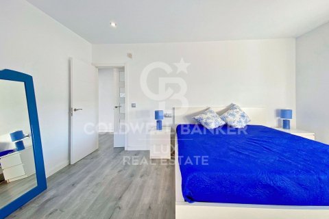 4 bedrooms villa for sale in Empuriabrava, Girona, Catalonia, Spain № 5985 - photo 22