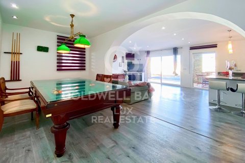 4 bedrooms villa for sale in Empuriabrava, Girona, Catalonia, Spain № 5985 - photo 20