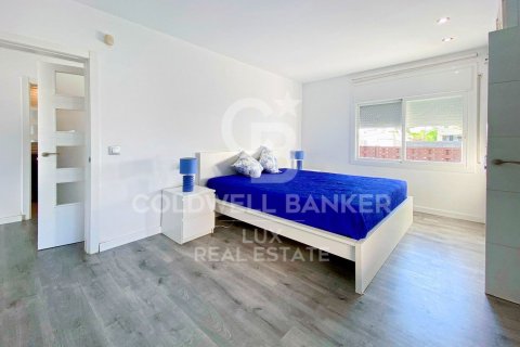 4 bedrooms villa for sale in Empuriabrava, Girona, Catalonia, Spain № 5985 - photo 24