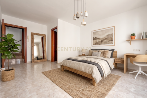 Купить дом в Канет-де-Мар, Испания с 6 спален, 168м², № 7655 - фото 3