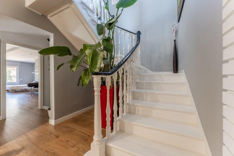 6 bedrooms apartment for sale in L'Ametlla Del Valles, Barcelona, Catalonia, Spain № 7649 - photo 9