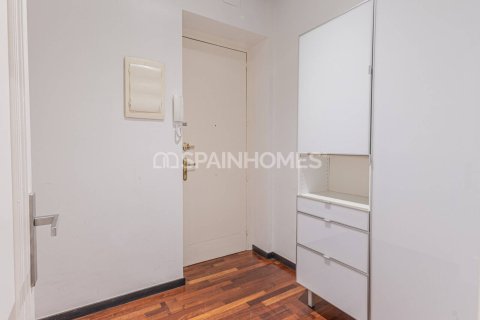 5 bedrooms apartment for sale in Barcelona, Catalonia, Spain № 7651 - photo 28