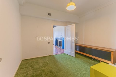 5 bedrooms apartment for sale in Barcelona, Catalonia, Spain № 7651 - photo 29