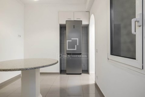 4 chambres apartment à louer à Barcelona, Catalonia, Spain № 3741 - photo 18