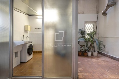 4 chambres apartment à louer à Barcelona, Catalonia, Spain № 3741 - photo 20