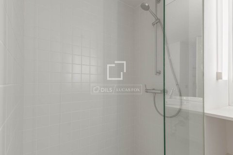 4 chambres apartment à louer à Barcelona, Catalonia, Spain № 3745 - photo 19