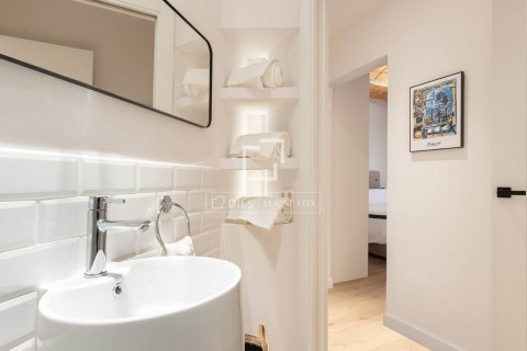 2 chambres apartment à louer à Barcelona, Catalonia, Spain № 3743 - photo 23