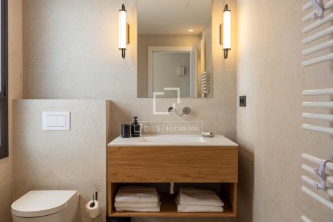 2 chambres apartment à louer à Barcelona, Catalonia, Spain № 3740 - photo 23