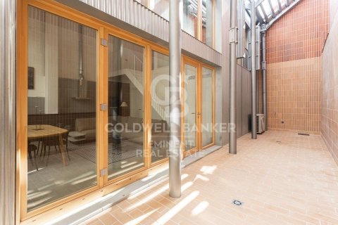 2 bedrooms duplex for sale in Barcelona, Catalonia, Spain № 5499 - photo 4