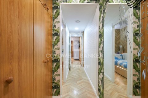 4 bedrooms apartment for sale in Barcelona, Catalonia, Spain № 5498 - photo 12