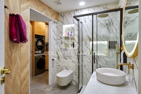 4 bedrooms apartment for sale in Barcelona, Catalonia, Spain № 5498 - photo 15