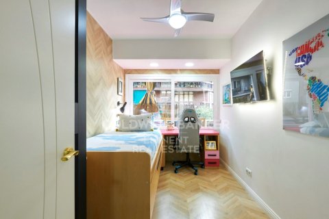 4 bedrooms apartment for sale in Barcelona, Catalonia, Spain № 5498 - photo 25