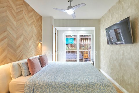 4 bedrooms apartment for sale in Barcelona, Catalonia, Spain № 5498 - photo 21