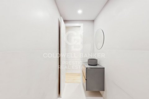 3 bedrooms apartment for sale in Barcelona, Catalonia, Spain № 5497 - photo 14