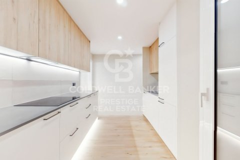3 bedrooms apartment for sale in Barcelona, Catalonia, Spain № 5497 - photo 7