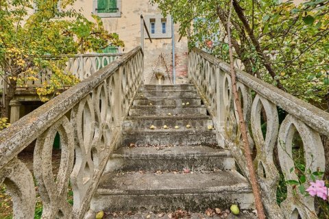 8 bedrooms villa for sale in Catalonia, Spain № 5869 - photo 6