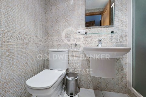 438 sq.m. commercial property for sale in Empuriabrava, Girona, Catalonia, Spain № 5870 - photo 22