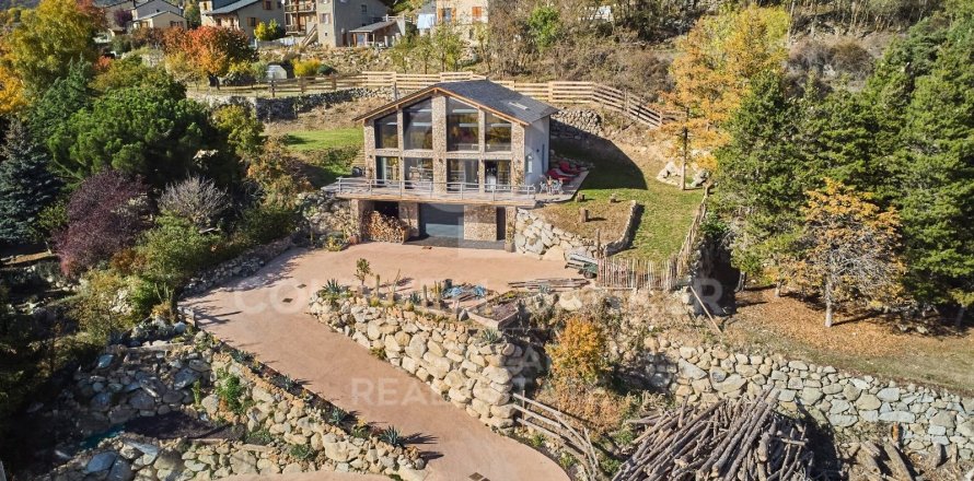 Триплекс с 4 спальнями в Каталония, Испания № 5868