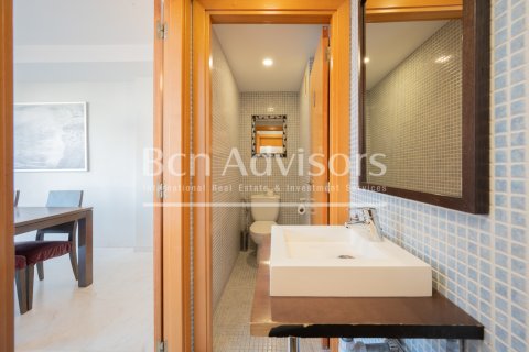 Купить квартиру в Барселона, Испания с 4 спальни, № 2866 - фото 19