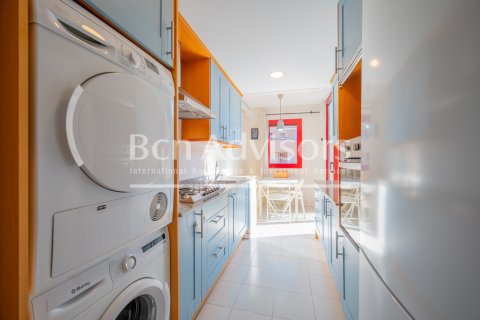 Купить квартиру в Барселона, Испания с 4 спальни, № 2866 - фото 14