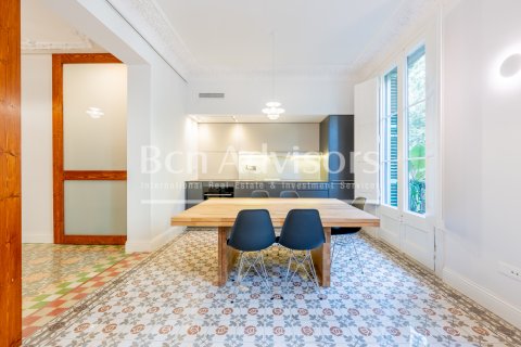 Купить квартиру в Барселона, Испания с 3 спальни, 112м², № 2870 - фото 5