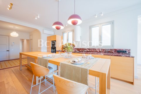 Купить квартиру в Барселона, Испания с 4 спальни, 171м², № 2867 - фото 9