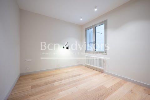 Купить квартиру в Барселона, Испания с 4 спальни, 171м², № 2867 - фото 27