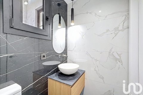 4 bedrooms apartment for sale in Barcelona, Catalonia, Spain № 4923 - photo 20