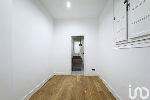 4 bedrooms apartment for sale in Barcelona, Catalonia, Spain № 4923 - photo 16