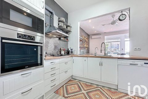 3 bedrooms apartment for sale in Sitges, Barcelona, Catalonia, Spain № 4918 - photo 3