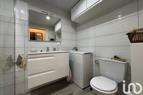 2 bedrooms apartment for sale in Empuriabrava, Girona, Catalonia, Spain № 4922 - photo 13