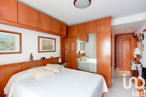 3 bedrooms penthouse for sale in Calella, Barcelona, Catalonia, Spain № 4924 - photo 22