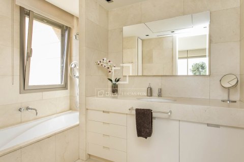 7 chambres villa à vendre à Barcelona, Catalonia, Spain № 3828 - photo 30